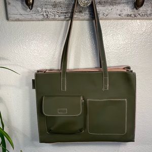 Flexible soft leather purse